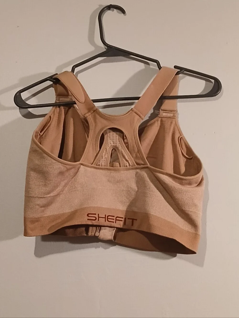 Shefit Womens Tan Sports Bra. Size 5 Luxe. Front Zip